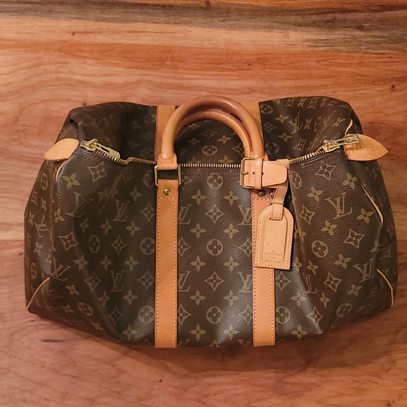 Louis Vuitton Handbags - Louis Vuitton keepall